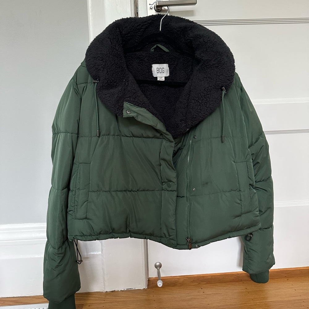 Green Puffer with fleece lining